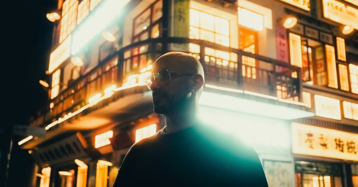 Clive Davis Offers Personal Music Mentorship Through Charity Auction