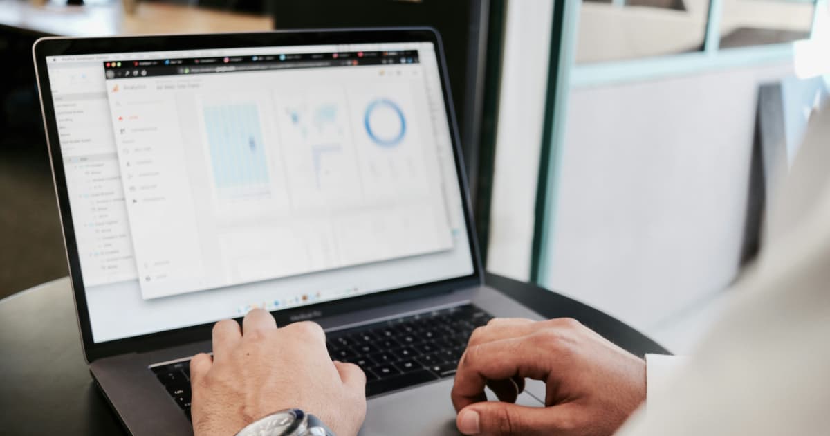 Small Towns Across U.S. Reap Economic Benefits by Eliminating Parking Minimums